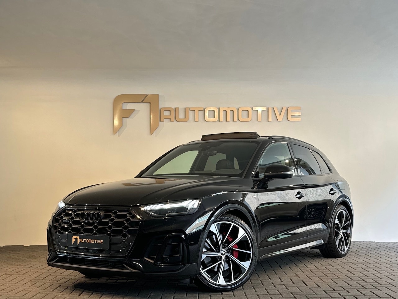 Audi Q5 - 55 TFSI e S Line Pano|RS Seat|B&O|Trekhaak|Luchtvering - AutoWereld.nl