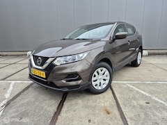 Nissan Qashqai - 1.3 DIG-T Parkeersens. V+A / Cruise contr. / Rijstrooksensor