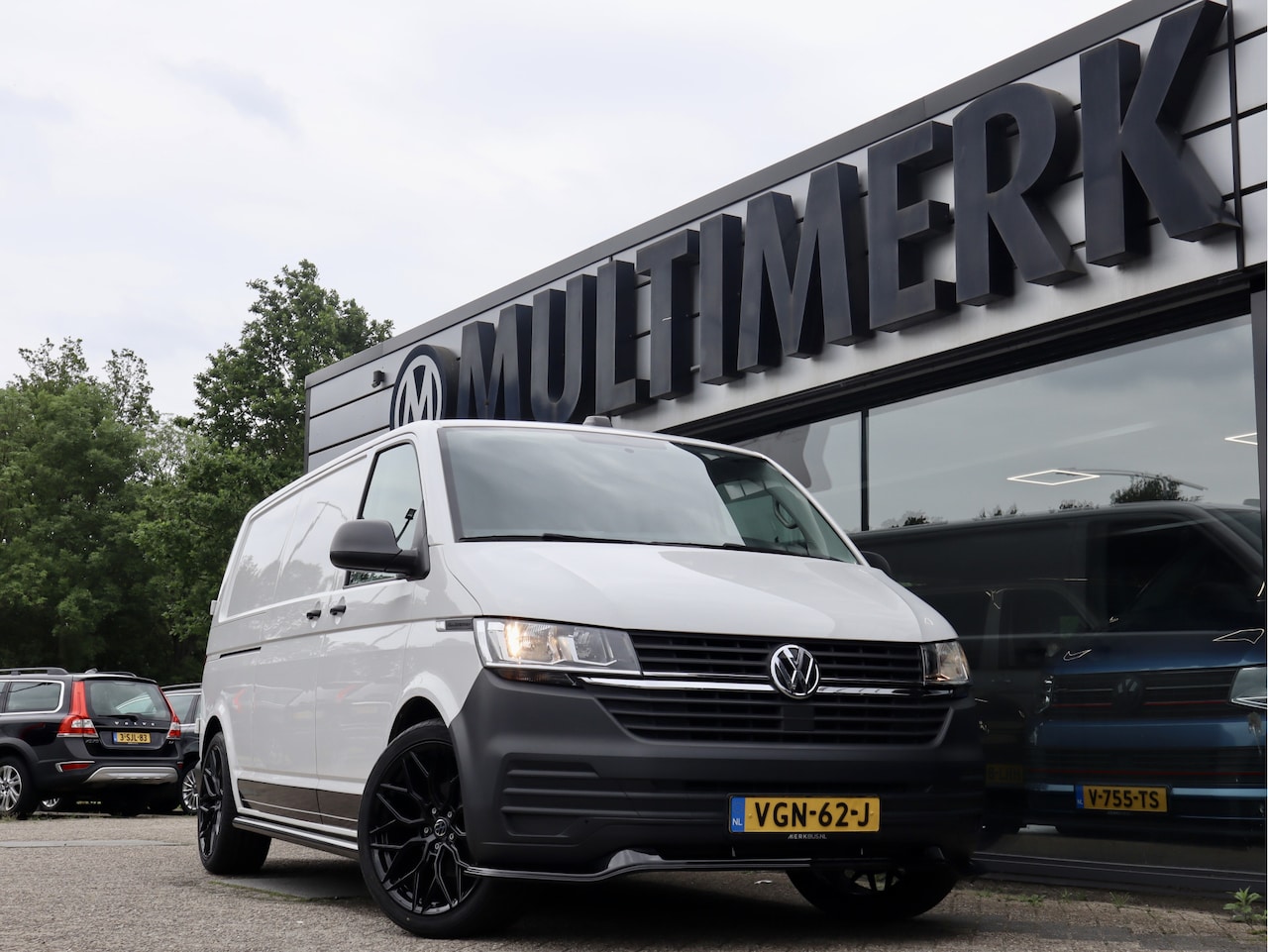 Volkswagen Transporter - 2.0 TDI 2X SCHUIFDEUR LEDEREN BEKLEDING - AutoWereld.nl