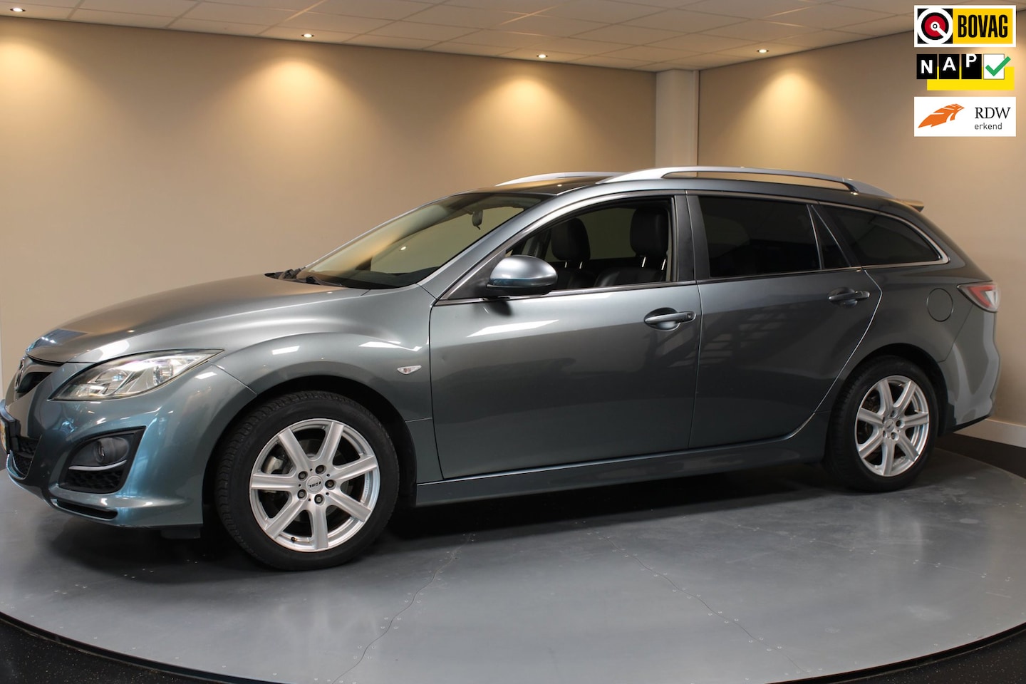 Mazda 6 Sportbreak - 1.8 Exclusive GT *Top onderhouden!* All-season|Stoelverw.|Cruise|PDC|NAP - AutoWereld.nl