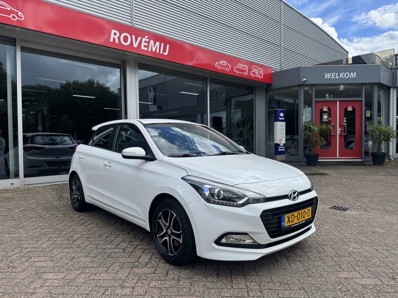 Hyundai i20 - 1.0 T-GDI Comfort 1e eigenaar, Trekhaak, Camera, Cruise, Navi, Bluetooth, LM velgen - AutoWereld.nl