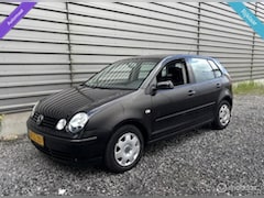Volkswagen Polo - 1.4-16V Automaat|Cruise|Airco|Nw Apk|Lage KM|Elek Pakket|