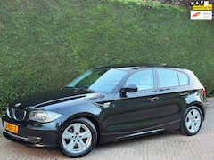 BMW 1-serie - 116i EffDyn. AIRCO/CRUISE/LEER/XENON/PDC/NAVI