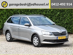 Skoda Fabia Combi - 1.0 MPI Active / airco / trekhaak / dakrails / elek. ramen
