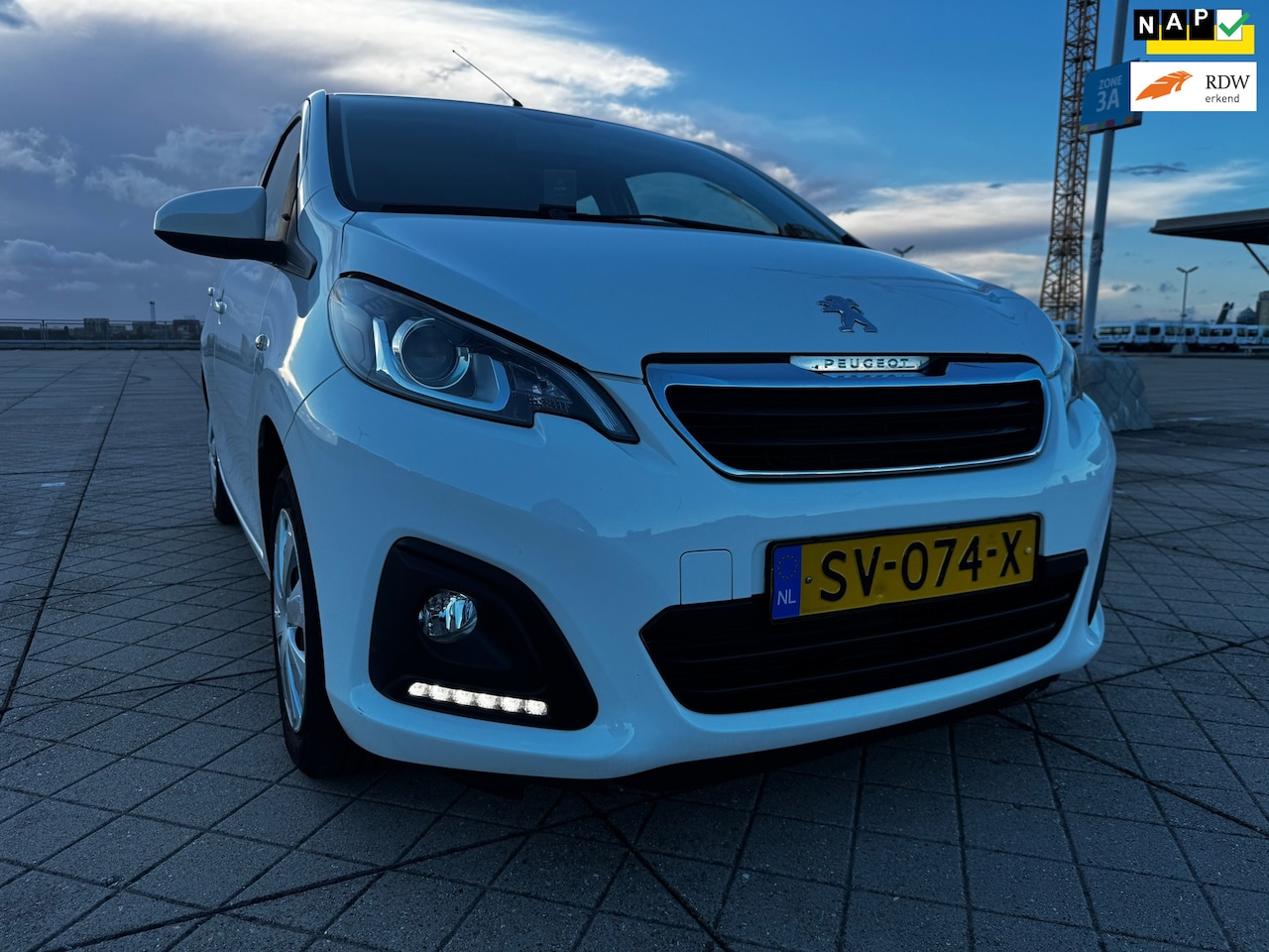 Peugeot 108 - 1.0 e-VTi Active AIRCO BT PARKEERSENSOR NAP - AutoWereld.nl