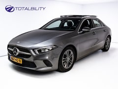 Mercedes-Benz A-klasse - 200 Premium Plus | Leer | Panodak | Stoelverw. | Afn. trekhaak | Navigatie | All-season ba