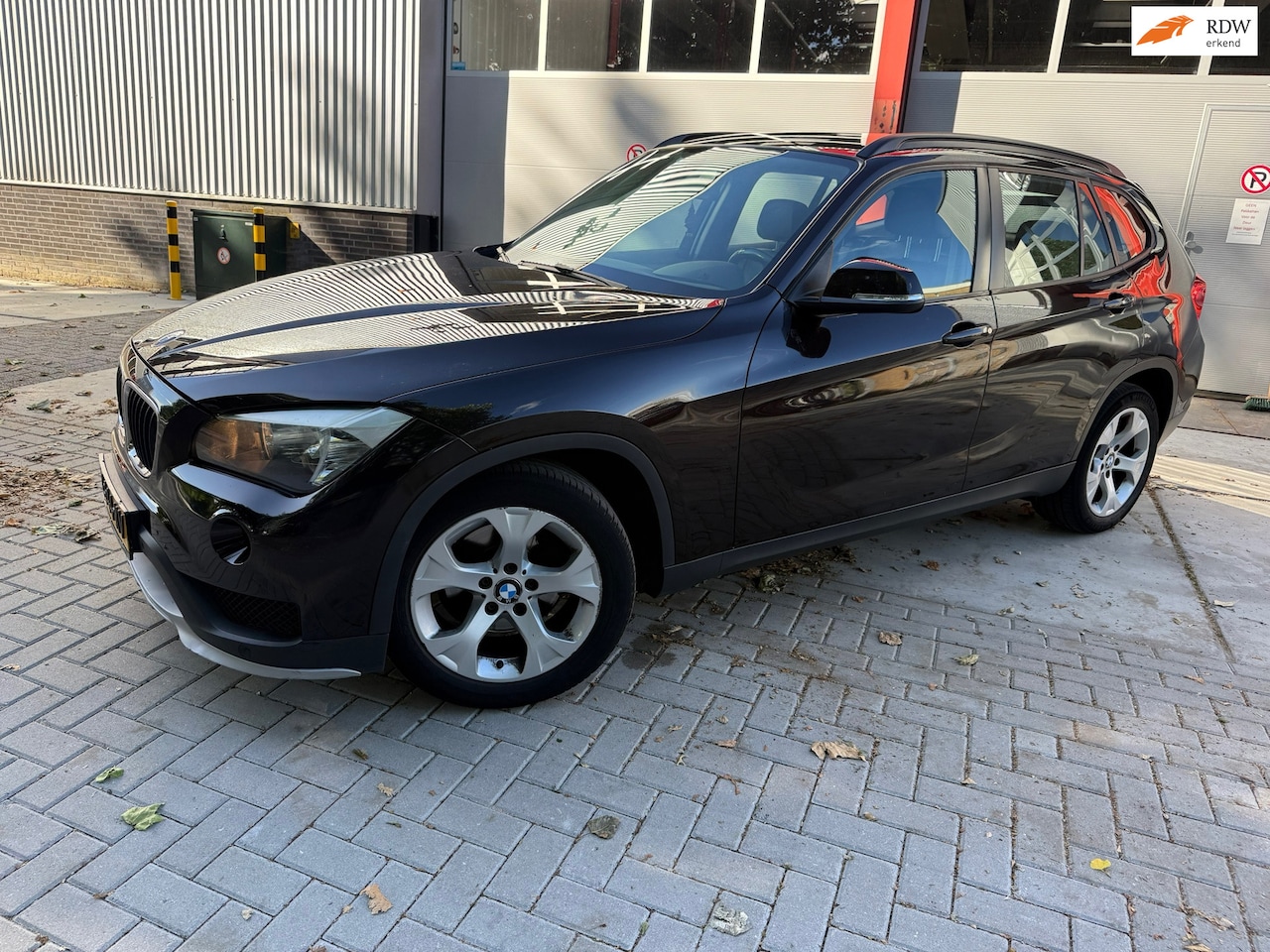 BMW X1 - XDrive20i Business AUTOMAAT - AutoWereld.nl
