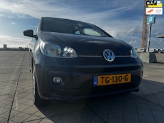 Volkswagen Up! - 1.0 BMT high up AIRCO CRUISE PARKEERSENS NAP