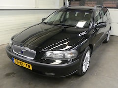 Volvo V70 - 2.3 T-5 - 250PK - Automaat - Trekhaak