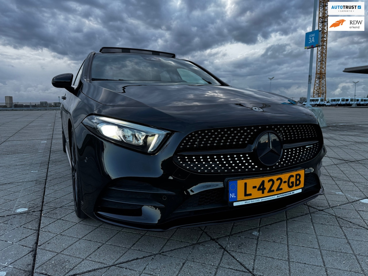 Mercedes-Benz A-klasse - 180 AMG Premium Plus PANO LEER FULL - AutoWereld.nl