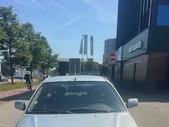 Toyota Avensis - 1.8 Sol Leanburn