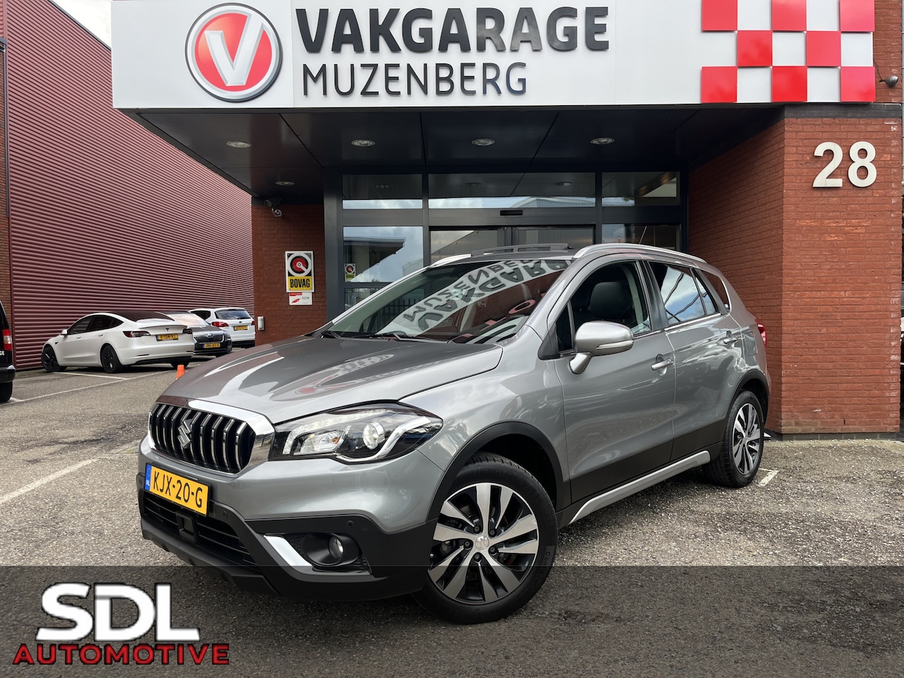 Suzuki S-Cross - 1.4 Boosterjet AllGrip Style Smart Hybrid // FULL LED // LEDER // PANO/SCHUIFKANTELDAK // - AutoWereld.nl