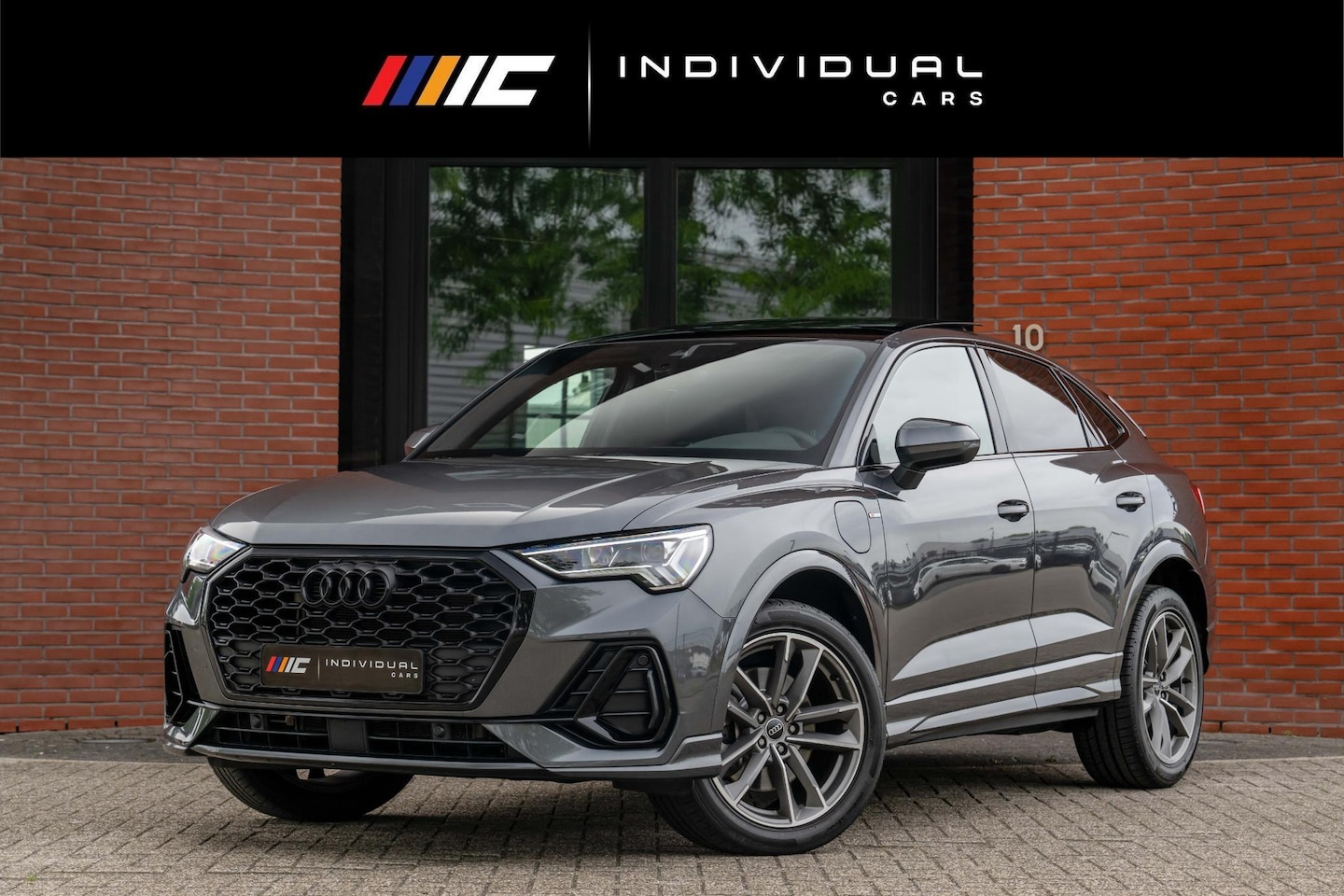 Audi Q3 Sportback - 45 TFSI e S Edition ACC Trekhaak Matrix Pano - AutoWereld.nl