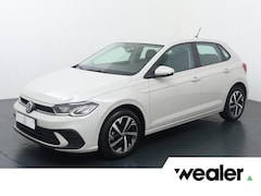 Volkswagen Polo - 1.0 TSI Life | 95 PK | Adaptive cruise control | Parkeersensoren | Apple Carplay/Android A