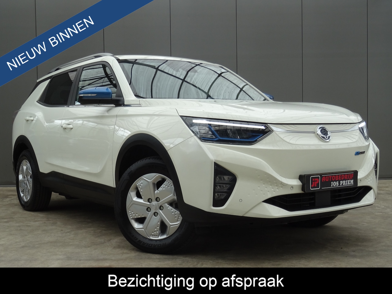 SsangYong Korando E-Motion - Platinum 2WD * 326 KM ACCURADIUS * LUXE UITV. !! - AutoWereld.nl