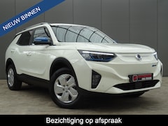 SsangYong Korando E-Motion - Platinum 2WD * 326 KM ACCURADIUS * LUXE UITV