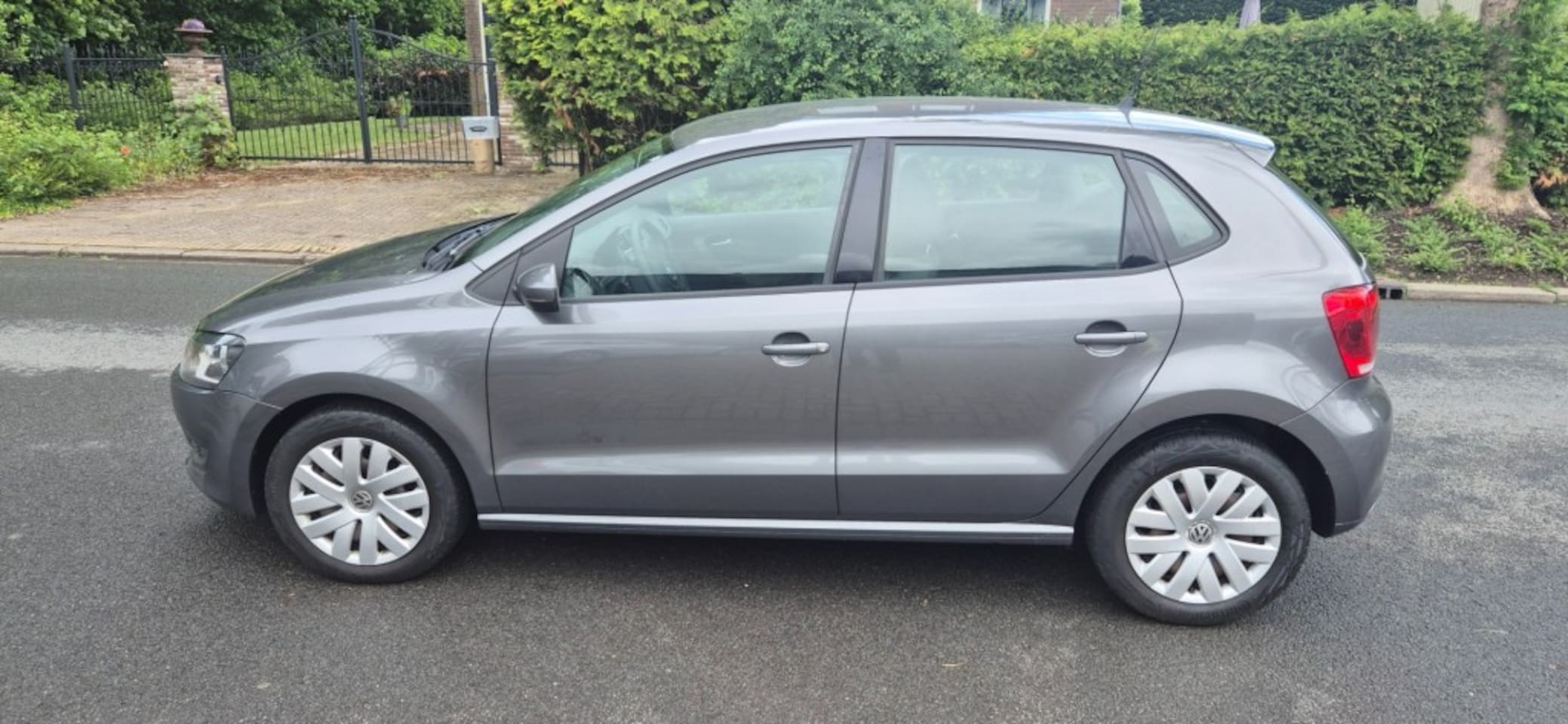 Volkswagen Polo - 1.4 -16V Comfortline*automaat*cruise control*airco*NAP* - AutoWereld.nl
