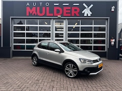 Volkswagen Polo - CROSS 1.4 / AIRCO / CRUISECONTROL / TREKHAAK / APK NIEUW