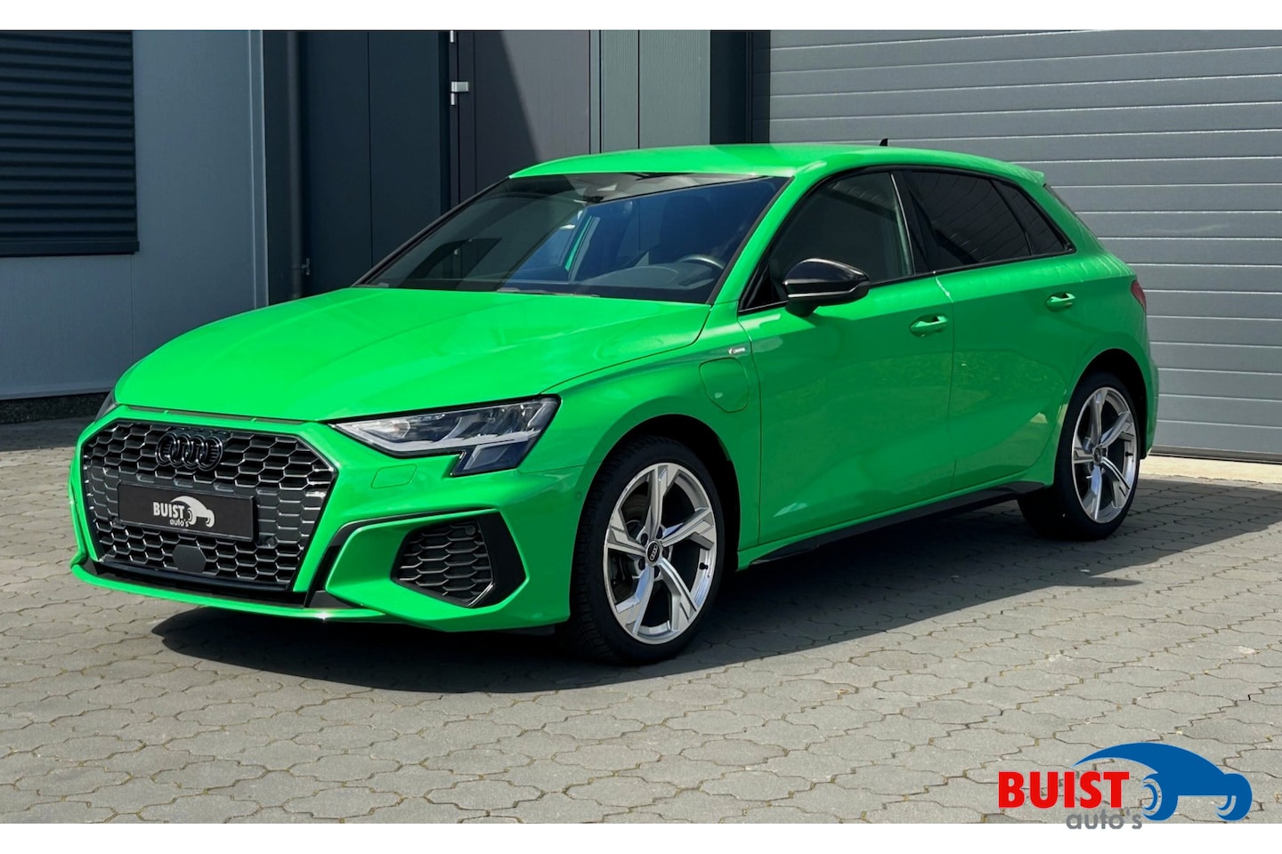 Audi A3 Sportback - 40 TFSIe 204pk S-Line Competition 18" KEYLESS CAMERA AUDI EXCLUSIVE KLEUR! - AutoWereld.nl