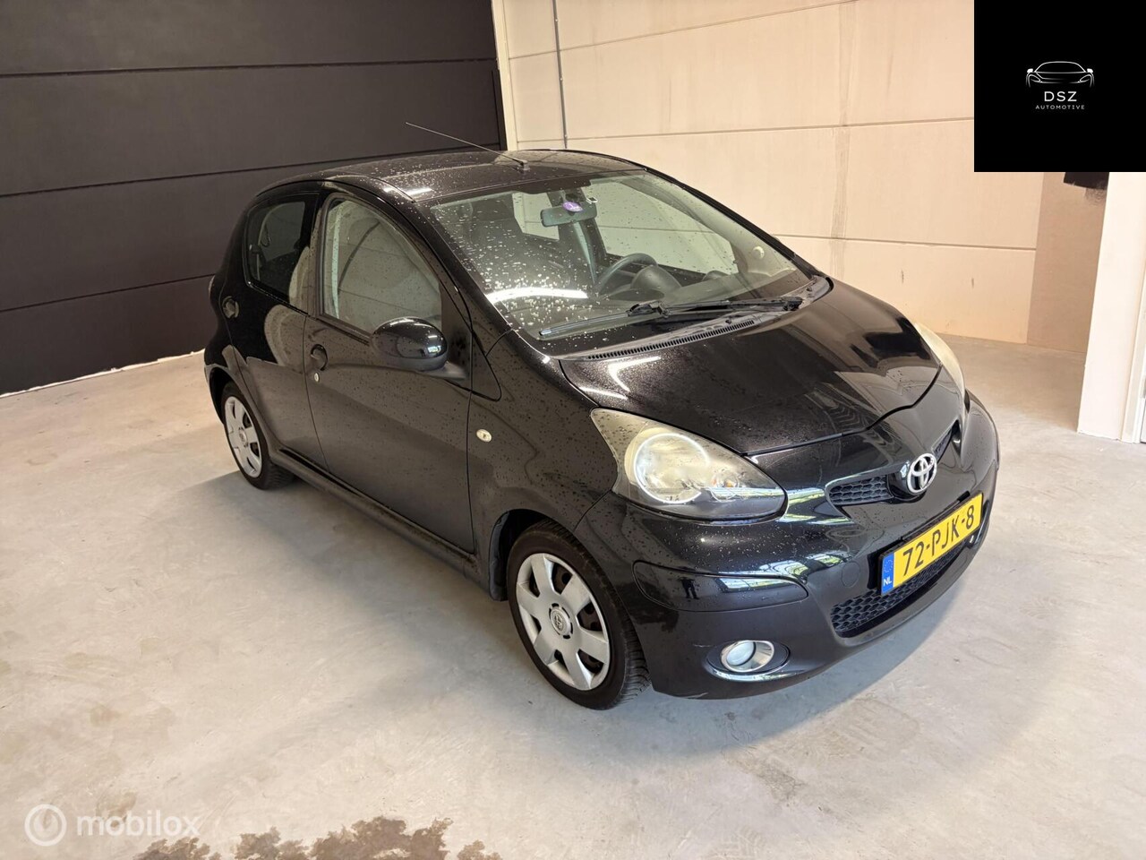 Toyota Aygo - 1.0-12V Comfort Navigator 1.0-12V Comfort Navigator - AutoWereld.nl
