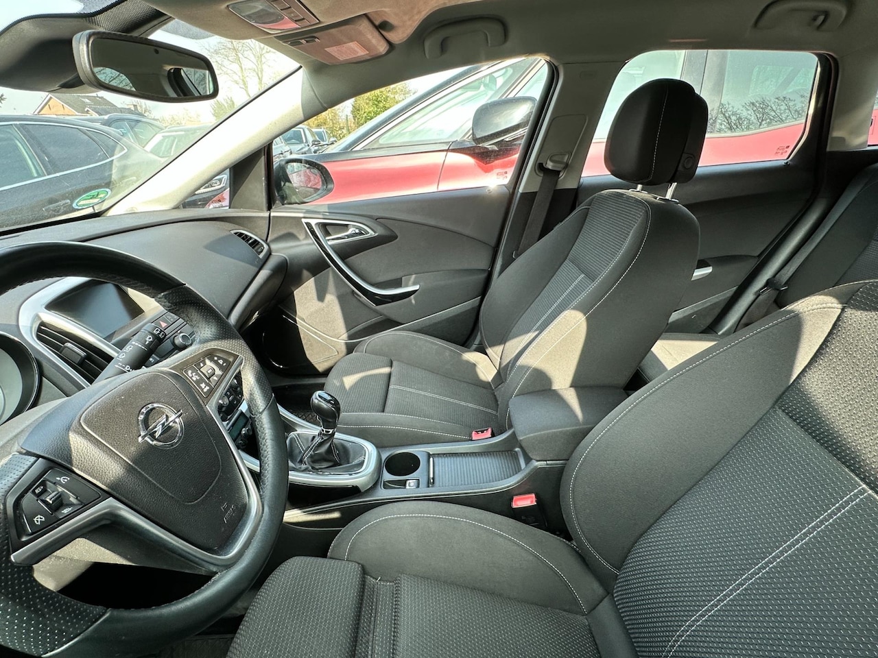 Opel Astra Sports Tourer - 1.4 Turbo Sport EXPORT - AutoWereld.nl