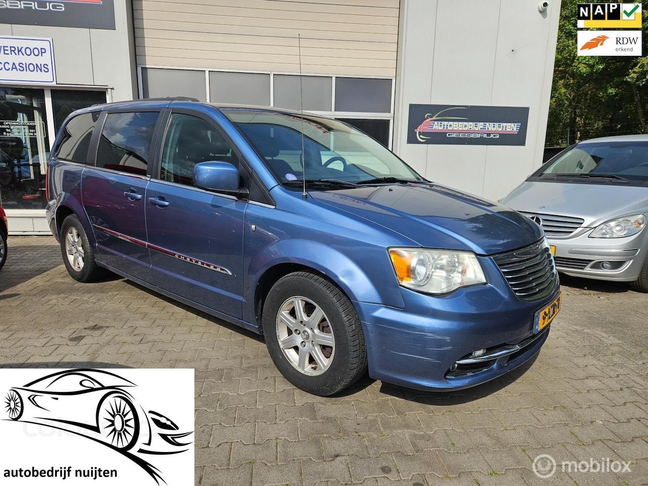 Chrysler Town and Country - 3.6 V6 STOW&GO - AutoWereld.nl