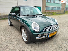 MINI 3-Deurs - 1.6 Cooper ( In Nieuwstaat )