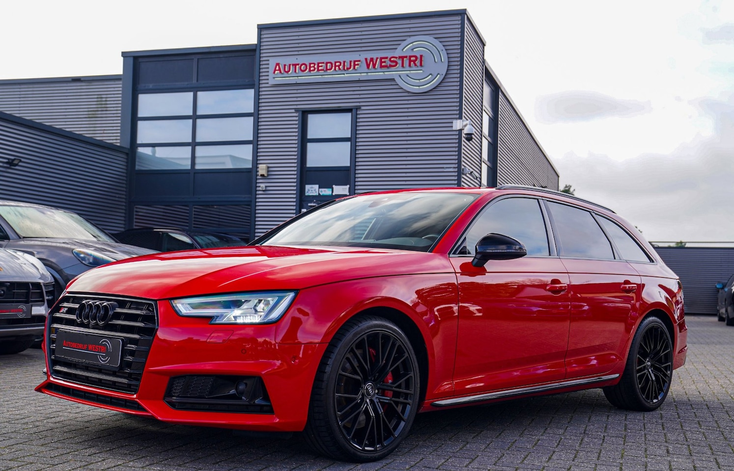 Audi S4 - Avant 3.0 TFSI S4 Quattro Pro Line Plus | Bang&Olufsen | Adaptieve Cruise | Lane Assist | - AutoWereld.nl