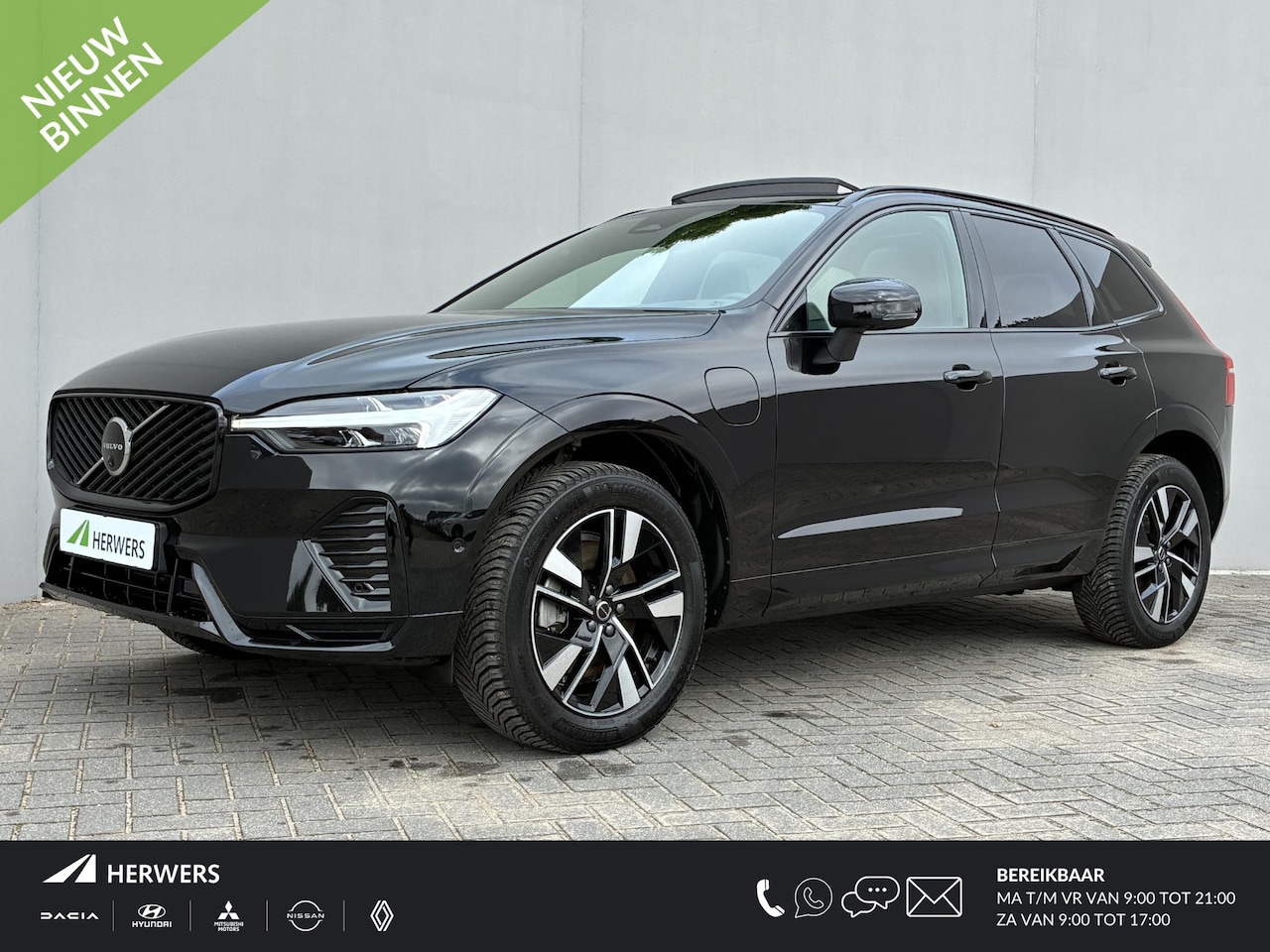 Volvo XC60 - 2.0 T8 Plug-in hybrid AWD Ultra Bright / Facelift / Fabrieksgarantie t/m 12-2027 / Schuif- - AutoWereld.nl