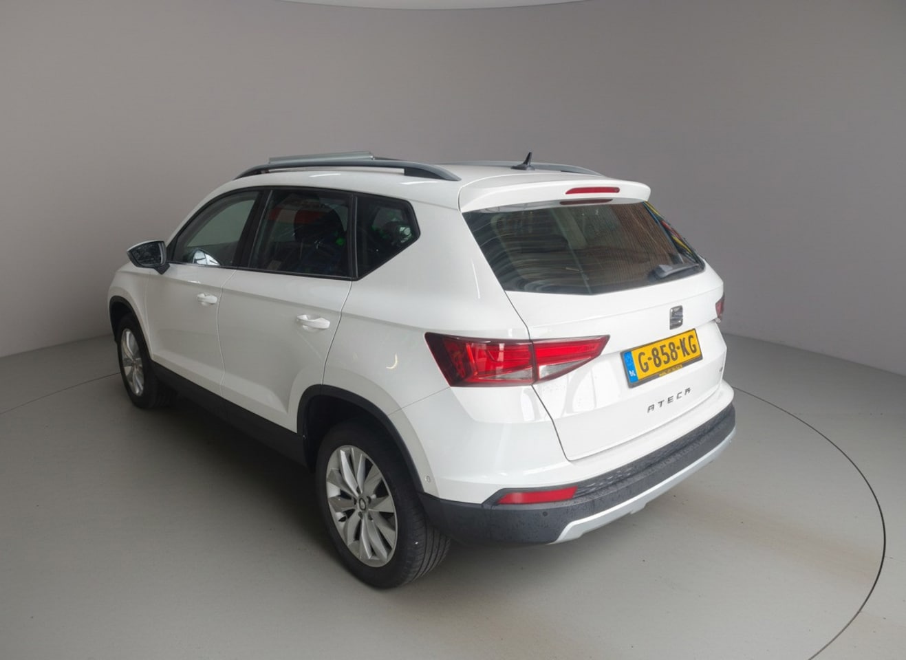 SEAT Ateca - 1.4 EcoTSI Style 1.4 EcoTSI Style, Clima, ACC, Camera, PDC, Keyless, NAP
