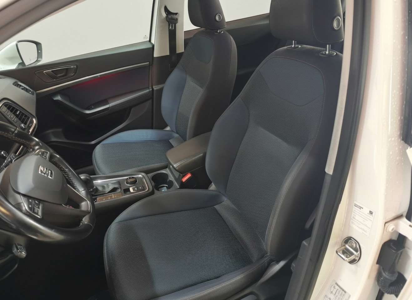 SEAT Ateca - 1.4 EcoTSI Style 1.4 EcoTSI Style, Clima, ACC, Camera, PDC, Keyless, NAP