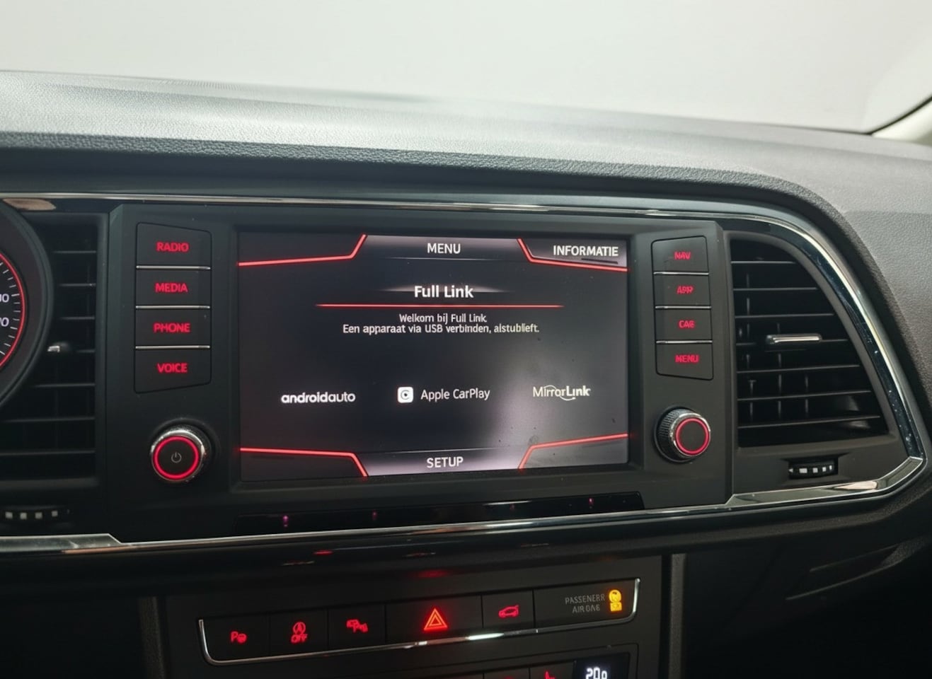 SEAT Ateca - 1.4 EcoTSI Style 1.4 EcoTSI Style, Clima, ACC, Camera, PDC, Keyless, NAP