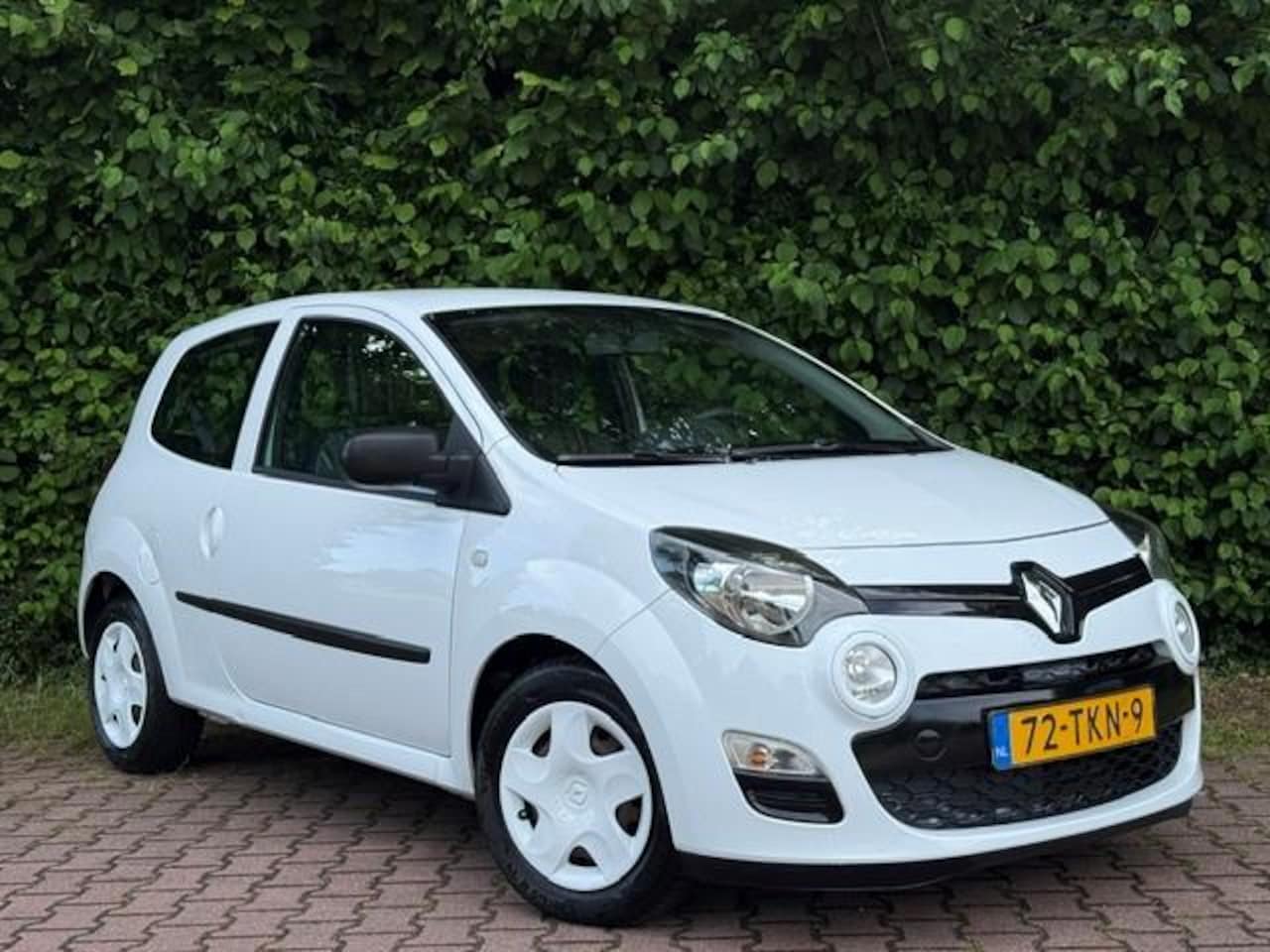 Renault Twingo - 1.2 16V Authentique/Cruise/Bluetooth/Nieuwe Apk - AutoWereld.nl