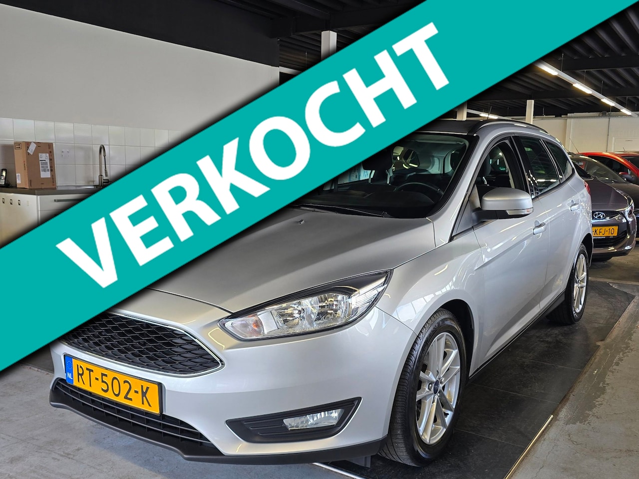 Ford Focus Wagon - 1.0 Lease Edition/AIRCO/NAVI/CRUISE/N.A.P/ - AutoWereld.nl