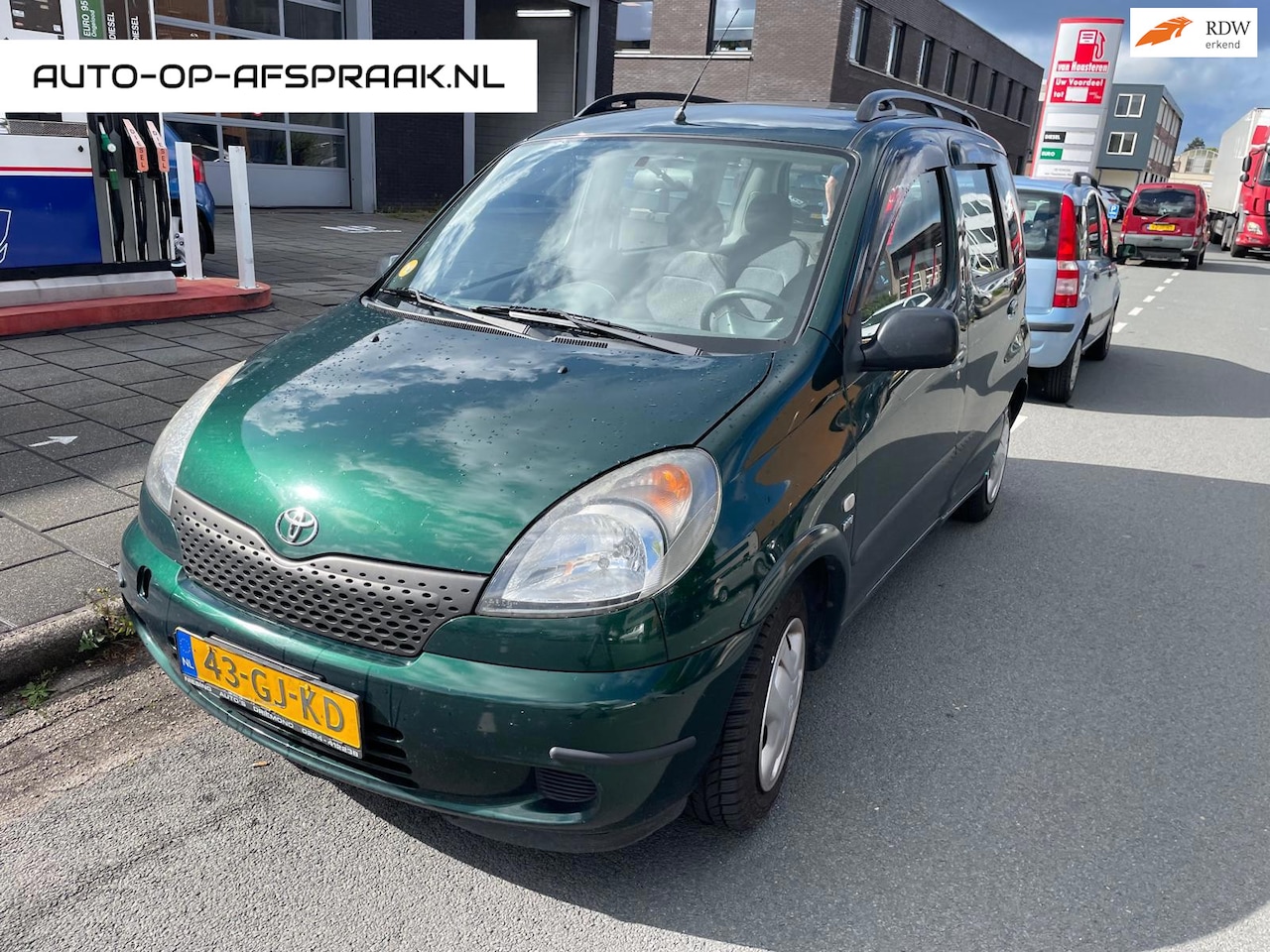 Toyota Yaris Verso - 1.3-16V VVT-i Sol 1.3-16V VVT-i Sol APK 2027 - AutoWereld.nl