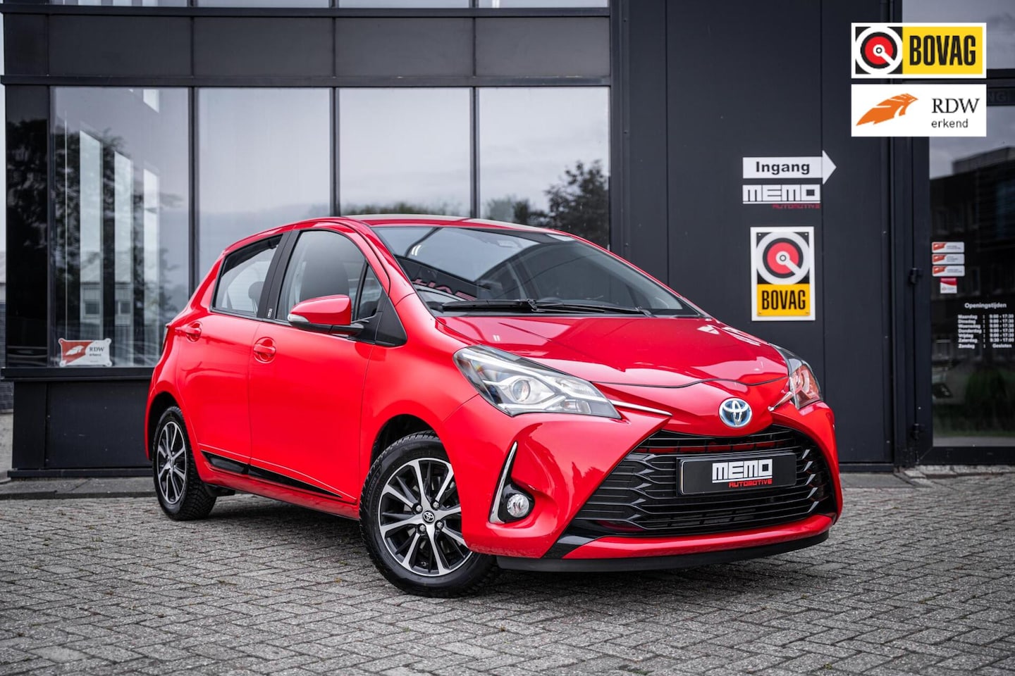 Toyota Yaris - 1.5 Hybrid Executive*CAMERA*NAVI*CLIMA*STOELV-W* - AutoWereld.nl