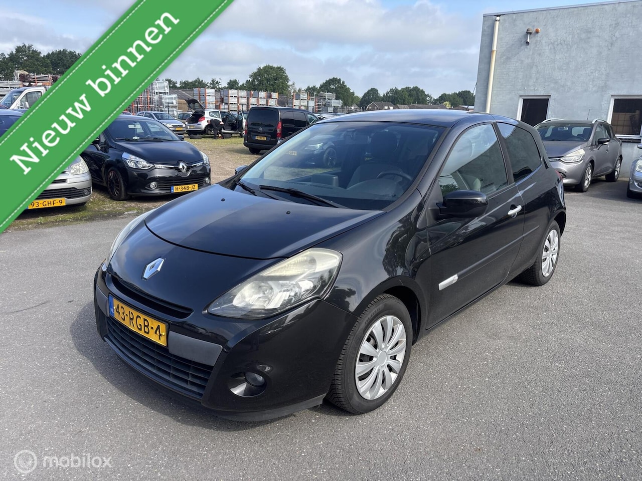 Renault Clio - 1.5 dCi Authentique 2011 Euro 5 - AutoWereld.nl