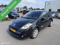 Renault Clio - 1.5 dCi Authentique 2011 Euro 5