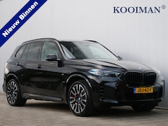 BMW X5 - xDrive50e 490 Pk Automaat M-pakket / Leer / Pano-dak / Trekhaak / Camera's / DAB