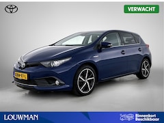 Toyota Auris - 1.8 Hybrid Dynamic | Parkeersensoren voor+achter | Stoelverwarming | Spiegels elektrisch i