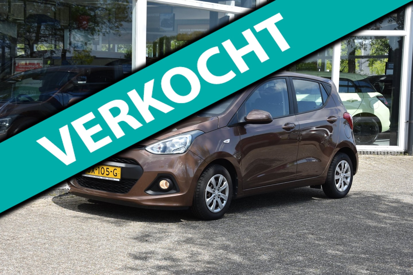 Hyundai i10 - 1.0i i-Motion Comfort Rijklaar, 1 Jaar garantie! - AutoWereld.nl