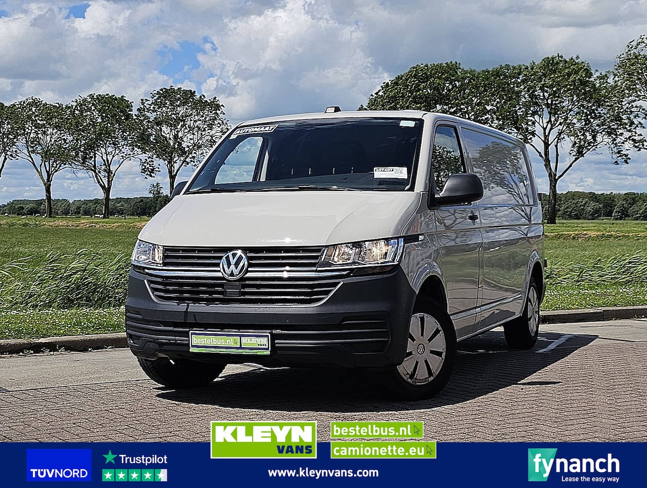 Volkswagen Transporter - 2.0 TDI T6.1 L2H1 Automaat! - AutoWereld.nl