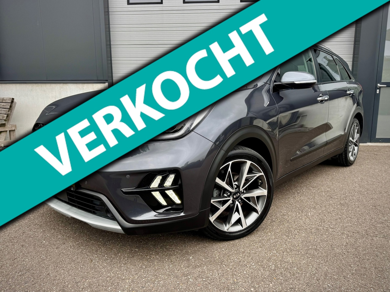 Kia Niro - 1.6 GDi Hybrid / Apple Android / Leder / Dakraam - AutoWereld.nl