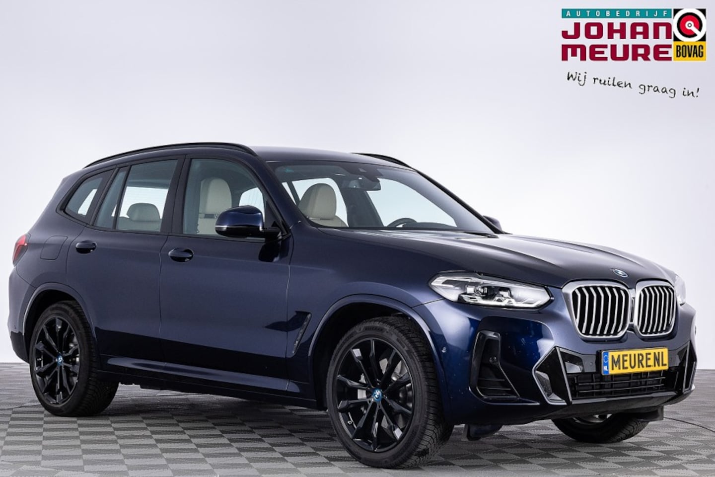 BMW X3 - xDrive30e M-sport | LEDER | Camera | PHEV . - AutoWereld.nl