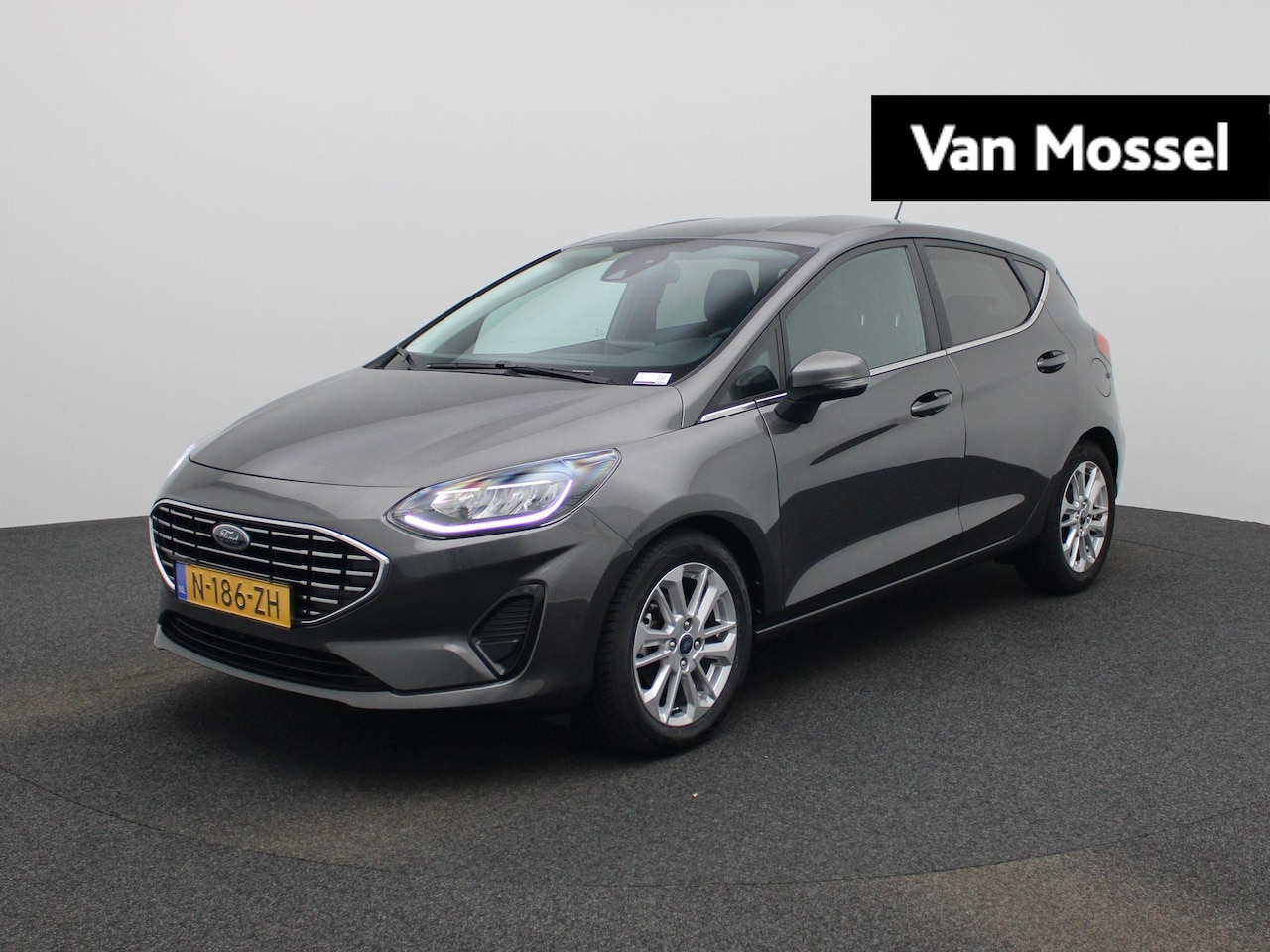Ford Fiesta - 1.0 EcoBoost Hybrid Titanium | Climate Control | Cruise Control | Winterpakket | LMV | Par - AutoWereld.nl