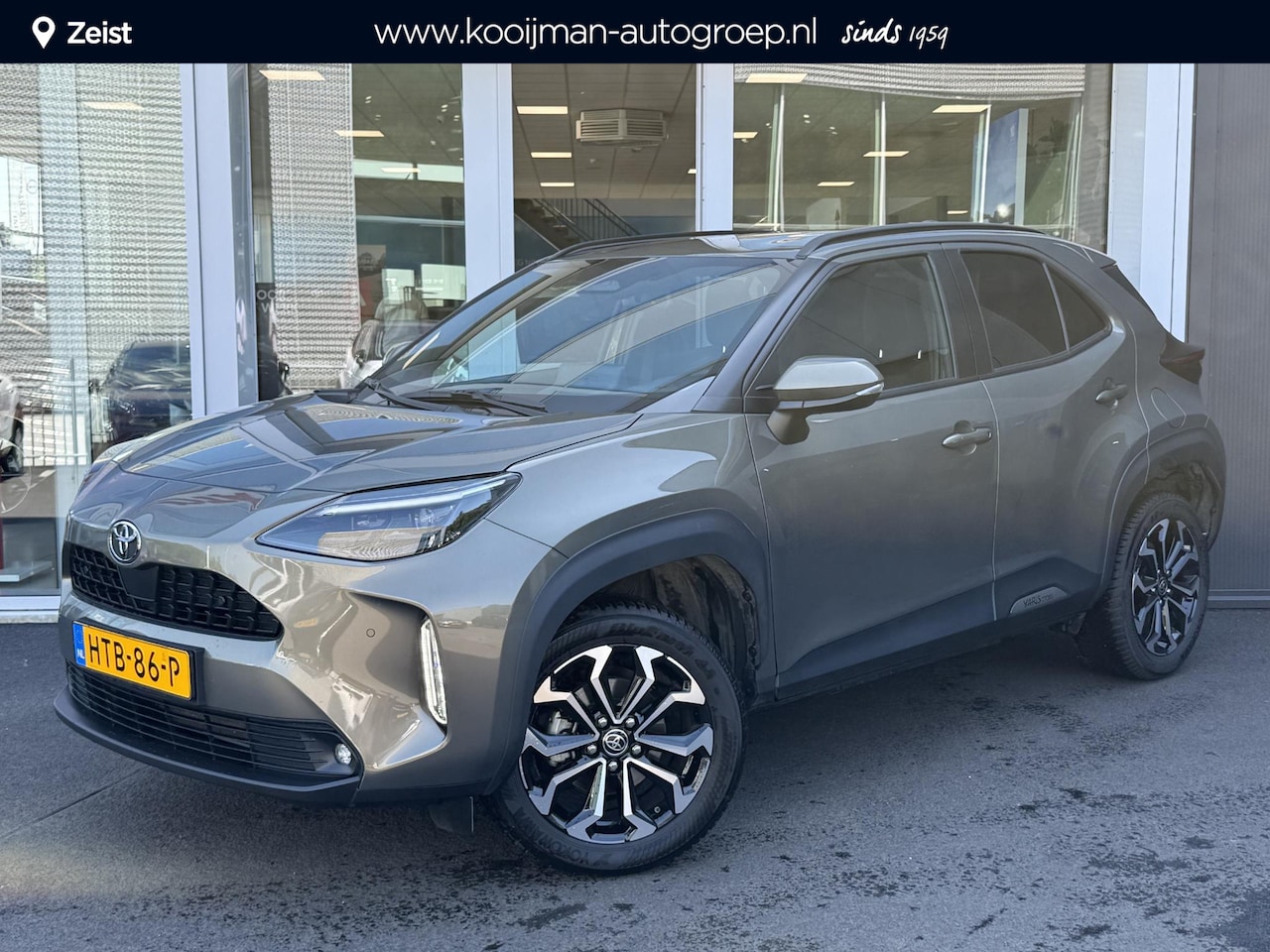 Toyota Yaris Cross - 1.5 Hybrid 115 First Edition Parkeersensoren V+A | Blind spot | Stoelverwarming | Climate - AutoWereld.nl