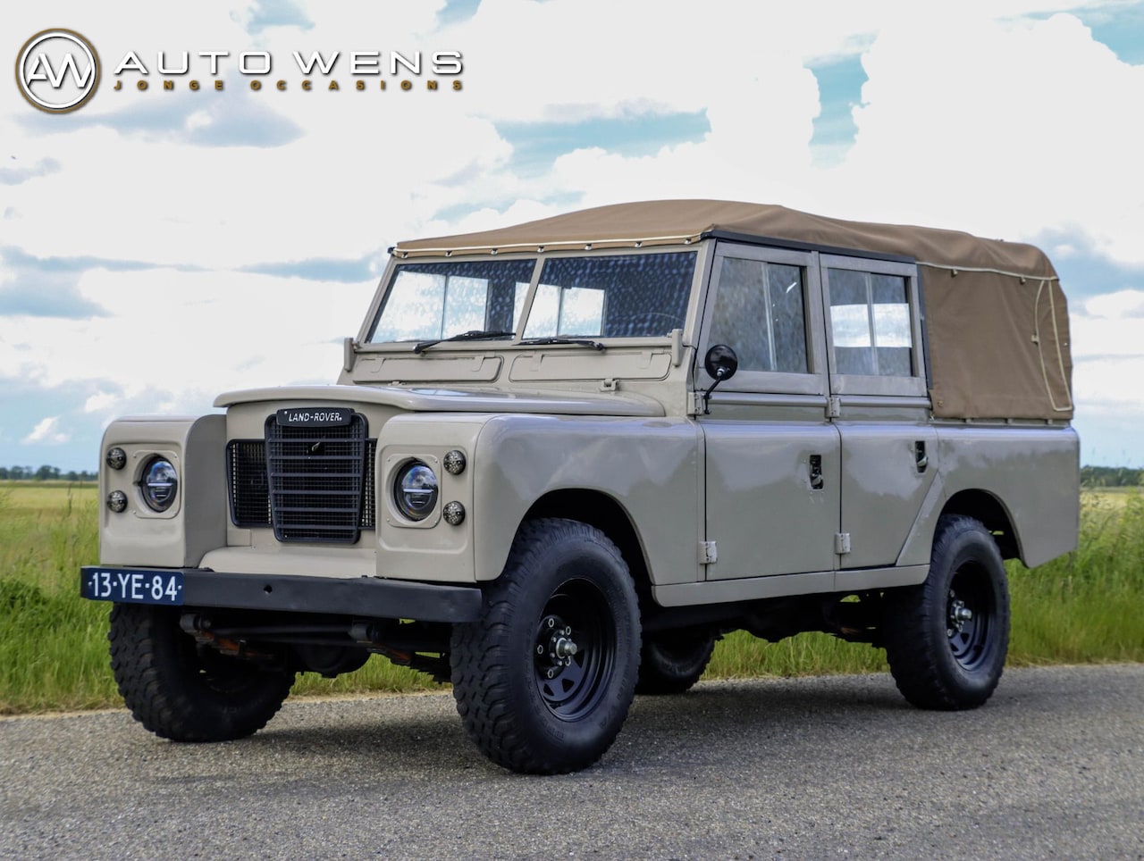 Land Rover 109 - Santana 109 Gerestaureerd | Belastingvrij | Oldtimer - AutoWereld.nl