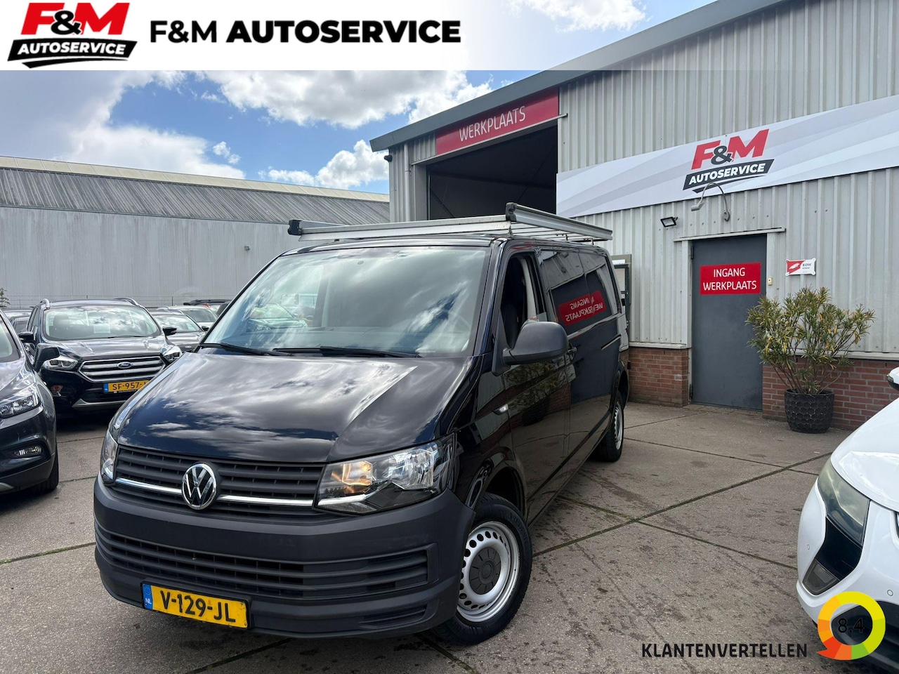 Volkswagen Transporter - 2.0 TDI L2H1 Trendline Airco, 2x schuifdeur, trekhaak, imperiaal - AutoWereld.nl