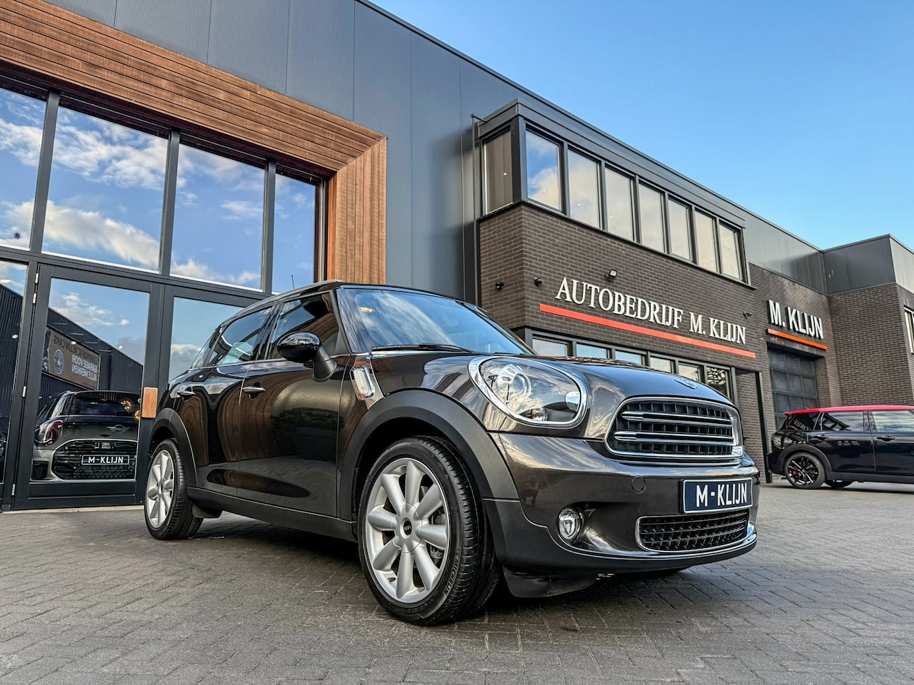 MINI Countryman - 1.6 Cooper aut 122pk/Leer/Xenon/Navi/Ned auto/Topstaat - AutoWereld.nl