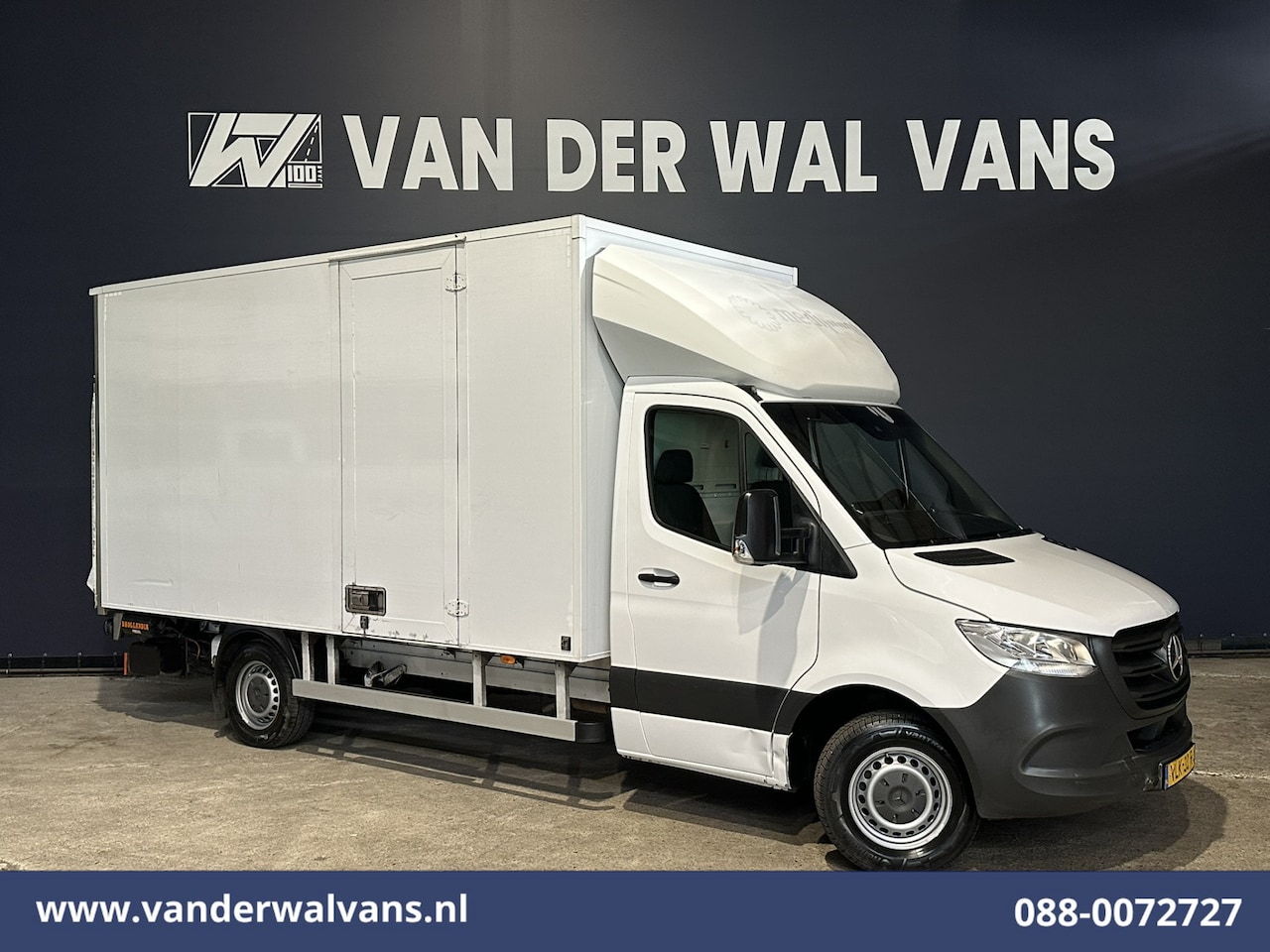 Mercedes-Benz Sprinter - 314 CDI 143pk Bakwagen Laadklep Zijdeur Euro6 Airco | 1120kg Laadvermogen | Camera | Apple - AutoWereld.nl